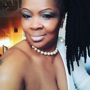 Meet your Posher, Terri